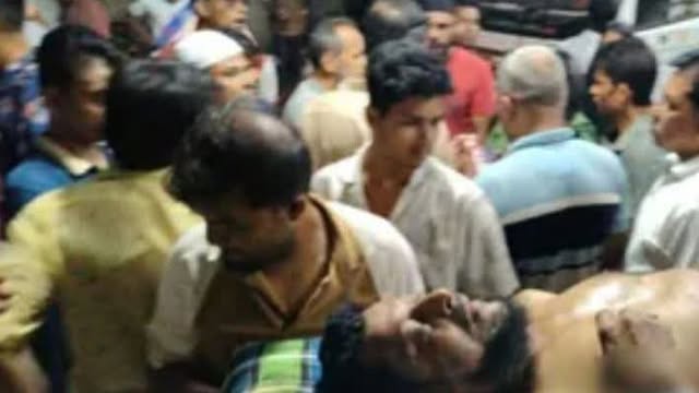 দেয়াল ধসে আহত