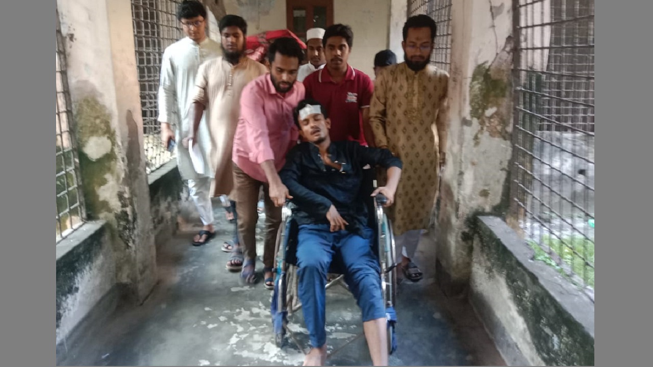 ভোলায় শিবির নেতার ওপর সন্ত্রাসী হামলা