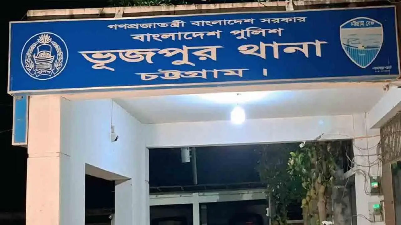 বাইক ও কাভার্ডভ্যানের সংঘর্ষে স্কুলছাত্র নিহত