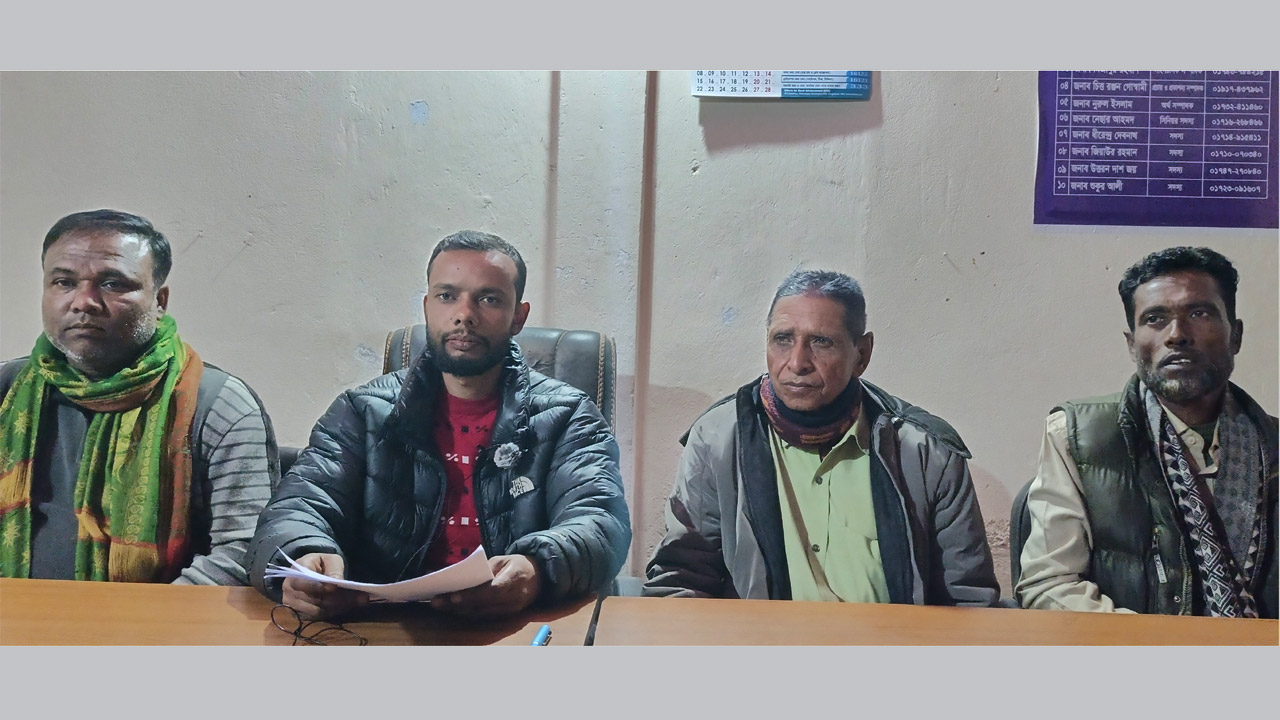 বিশ্বম্ভরপুর বিএনপির আহ্বায়ক রাজুকে অব্যাহতি, প্রতিবাদে ৮ নেতার পদত্যাগ