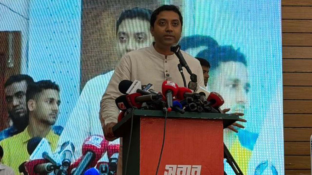 প্রাথমিক ও গণশিক্ষা মন্ত্রণালয়ের প্রতিমন্ত্রী ববি হাজ্জাজ
