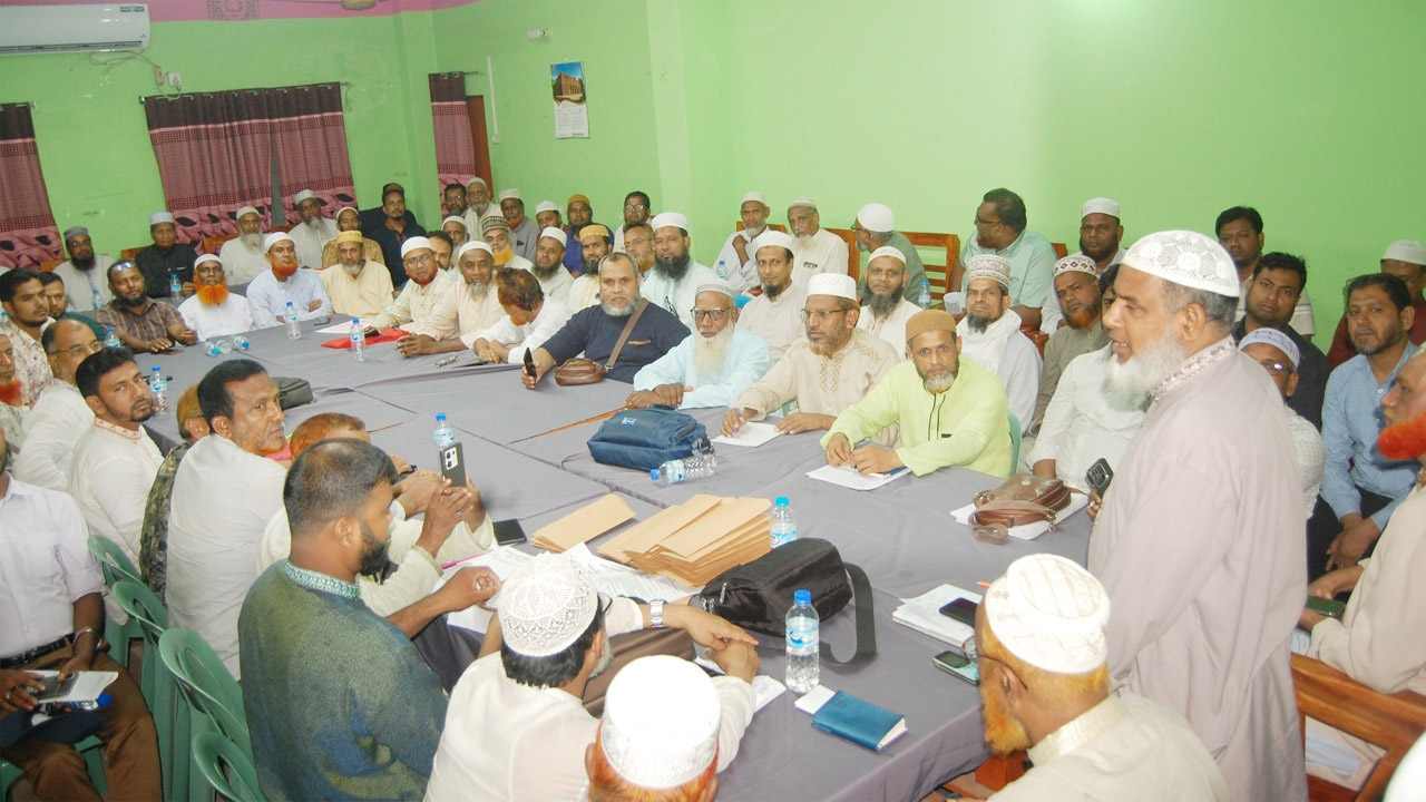 বগুড়ায় জামায়াতের দায়িত্বশীল সমাবেশ অনুষ্ঠিত