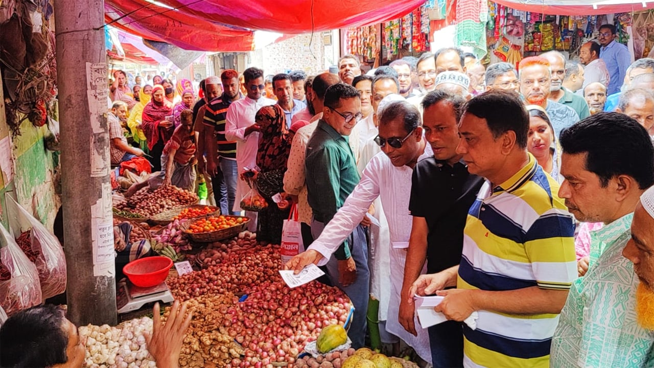 বগুড়ায় নির্বাচনী প্রচারণা