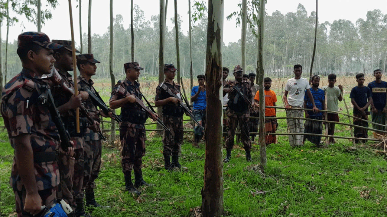 সীমান্তের অতন্দ্র প্রহরী বিজিবি
