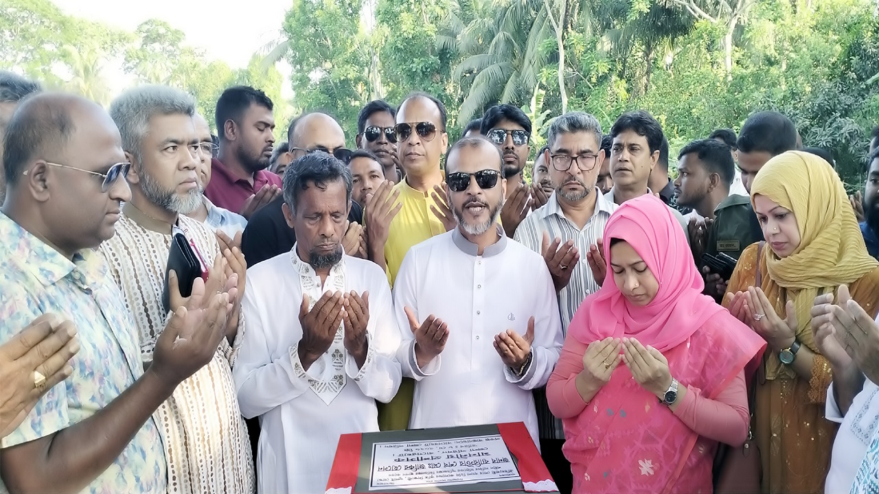 চিতলমারীতে জুলাই যোদ্ধার স্মৃতিস্তম্ভের ভিত্তিপ্রস্তর স্থাপন