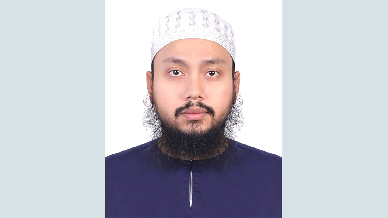 ছারছীনা দরবারের পীর হজরত মাওলানা শাহ্ আবু নছর নেছারুদ্দীন আহমাদ হুসাইন