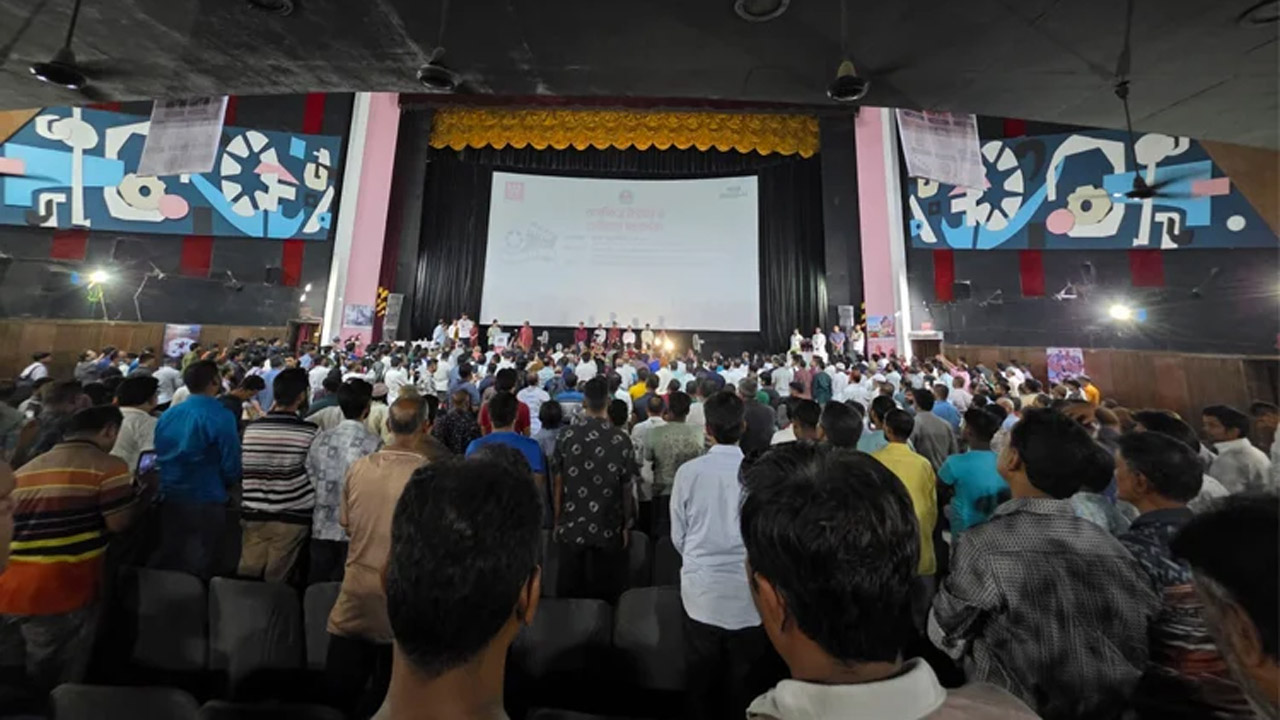 ঢাকার ইতিহাস-ঐতিহ্য তুলে ধরতে মধুমিতায় সপ্তাহব্যাপী চলচ্চিত্র উৎসব শুরু হয়েছে