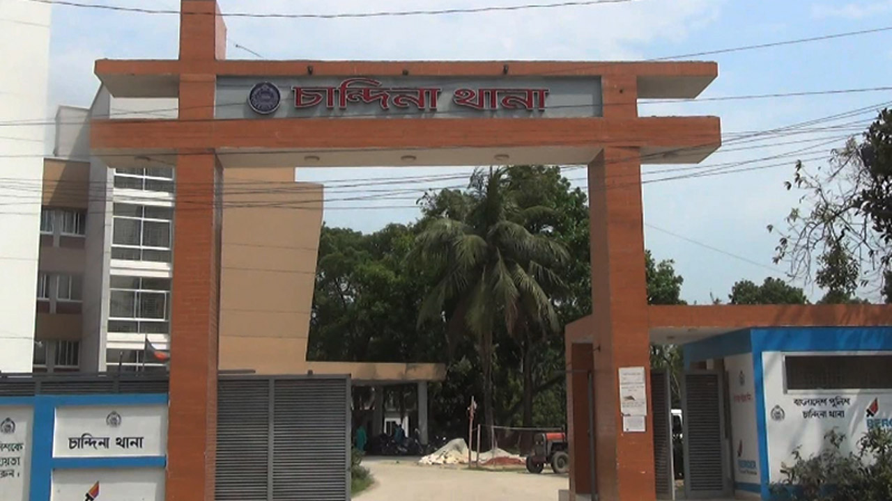 আপত্তিকর অবস্থায় দেখে ফেলায় ছাদ থেকে ফেলে দারোয়ানকে হত্যার অভিযোগ