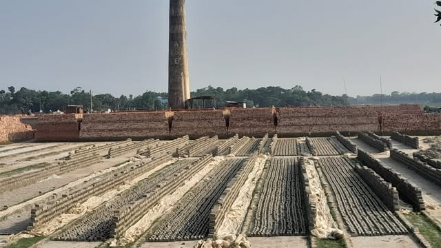 অবৈধ ইটভাটা