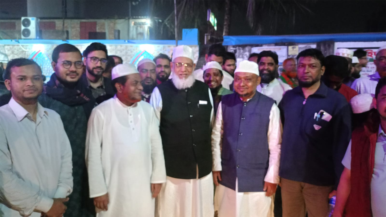 গণমিছিল শেষে সংক্ষিপ্ত পথসভা