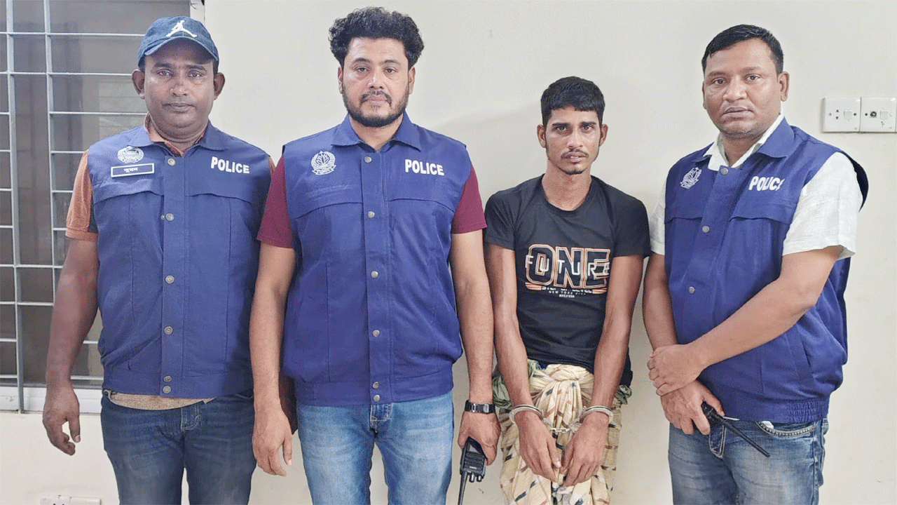 গ্রেফতার ধর্ষণ মামলার এজাহারভুক্ত আসামি মোহাম্মদ ফারুক