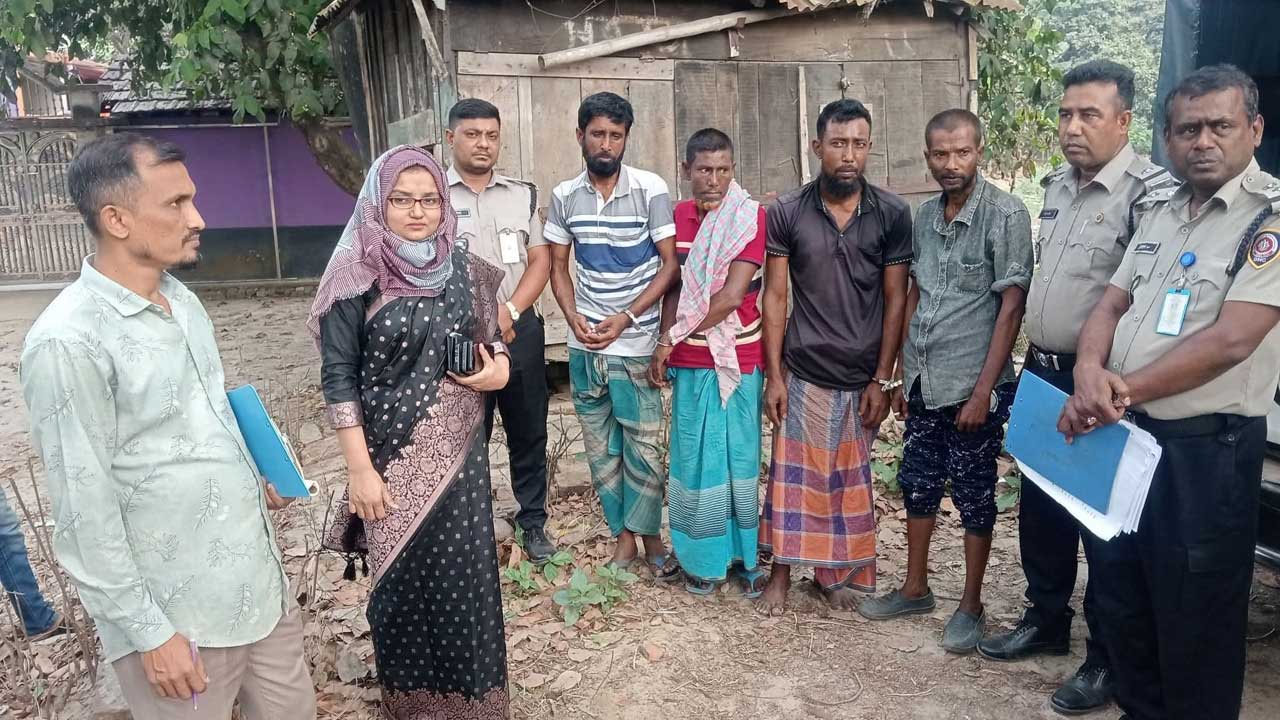 চৌগাছায় মাদক সেবনের দায়ে ভ্রাম্যমান আদালতে ৪ জনকে কারাদণ্ড দেয়া হয়