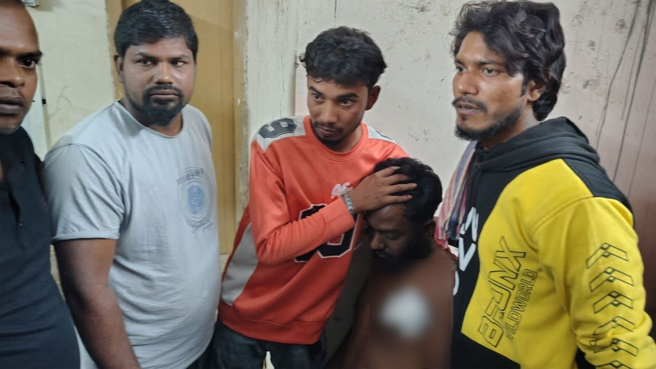 চুয়াডাঙ্গায় পুলিশের ফায়ারিং অনুশীলনে পথচারী গুলিবিদ্ধ