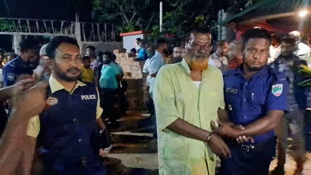 আটক ব্যক্তিরা