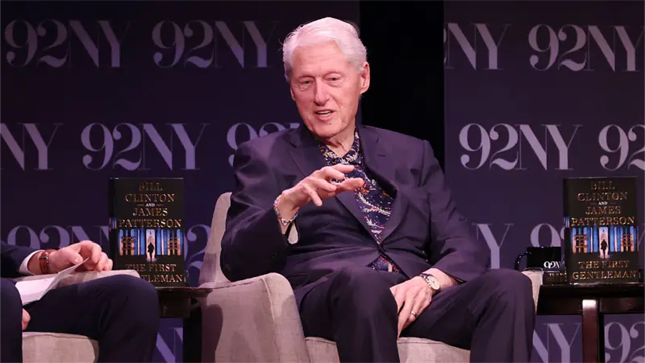 সাবেক মার্কিন প্রেসিডেন্ট বিল ক্লিনটন