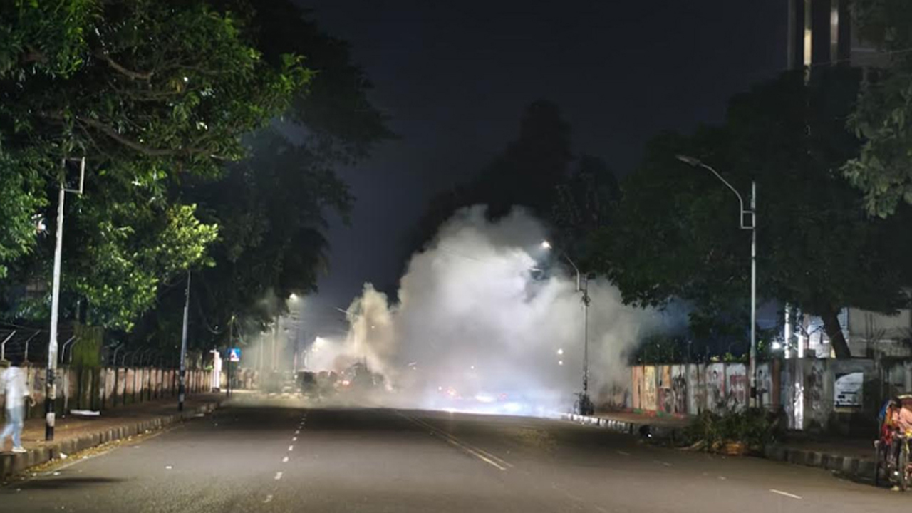 ঢাকা বিশ্ববিদ্যালয় এলাকায় ককটেল বিস্ফোরণ