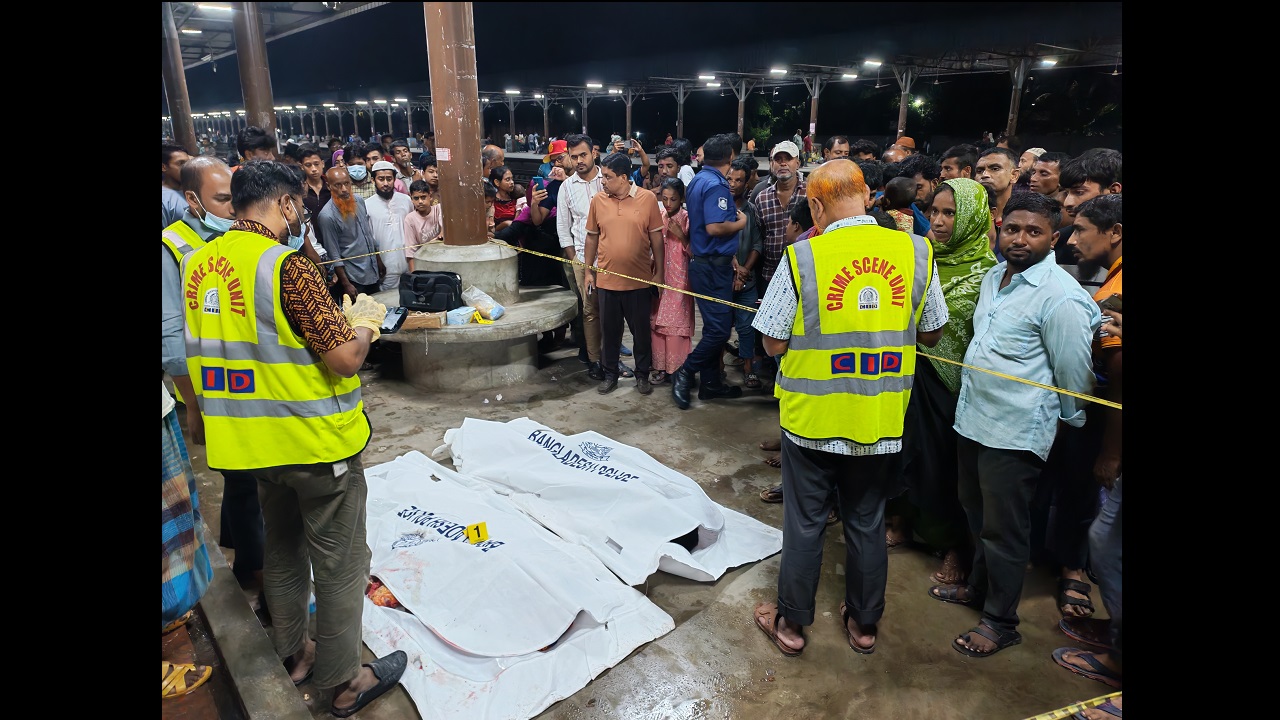কুমিল্লায় ট্রেনে কাটা পড়ে দাদি-নাতনির মৃত্যু