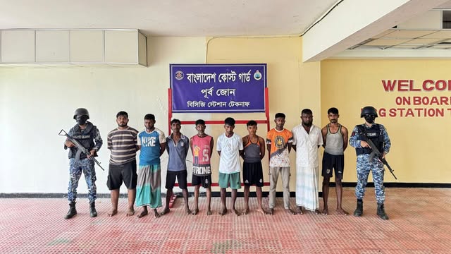 আটক মানবপাচারকারীরা