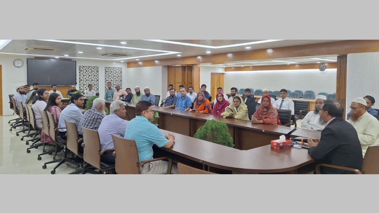 ডুয়েটের নবনিযুক্ত ও পদোন্নতিপ্রাপ্ত শিক্ষকদের সাথে ভাইস চ্যান্সেলরের মতবিনিময় সভা