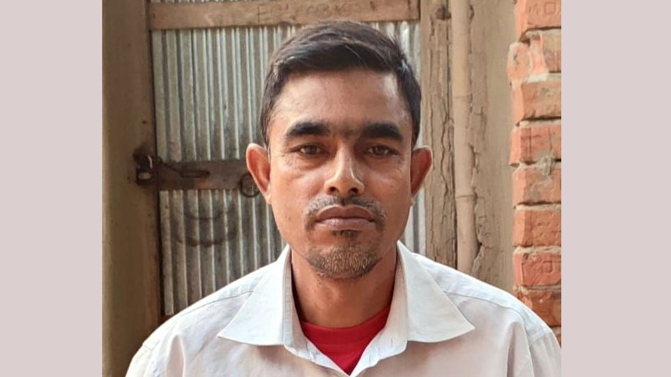 দিনমজুর লালমন বিরল রোগে আক্রান্ত