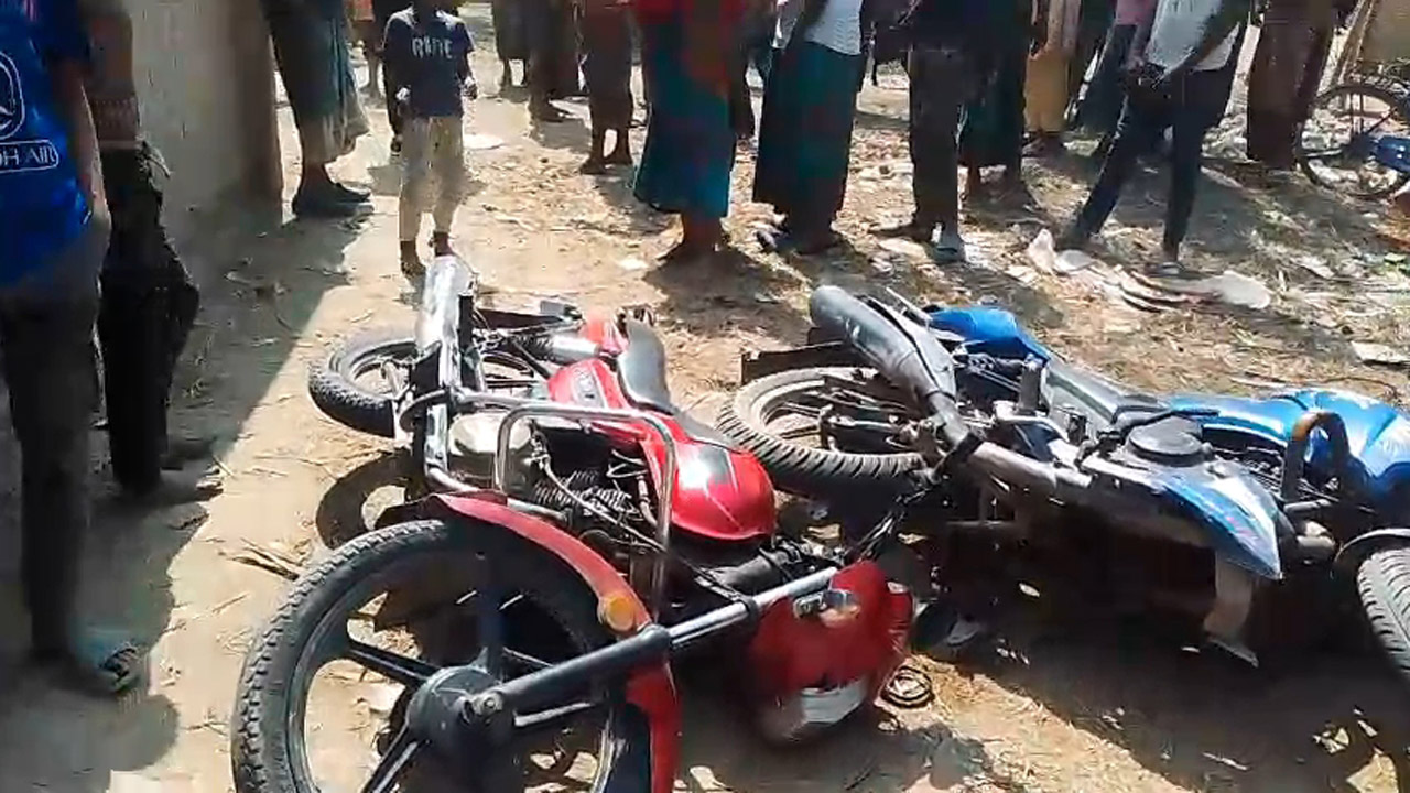 ভাংচুর করা মোটরসাইকেল