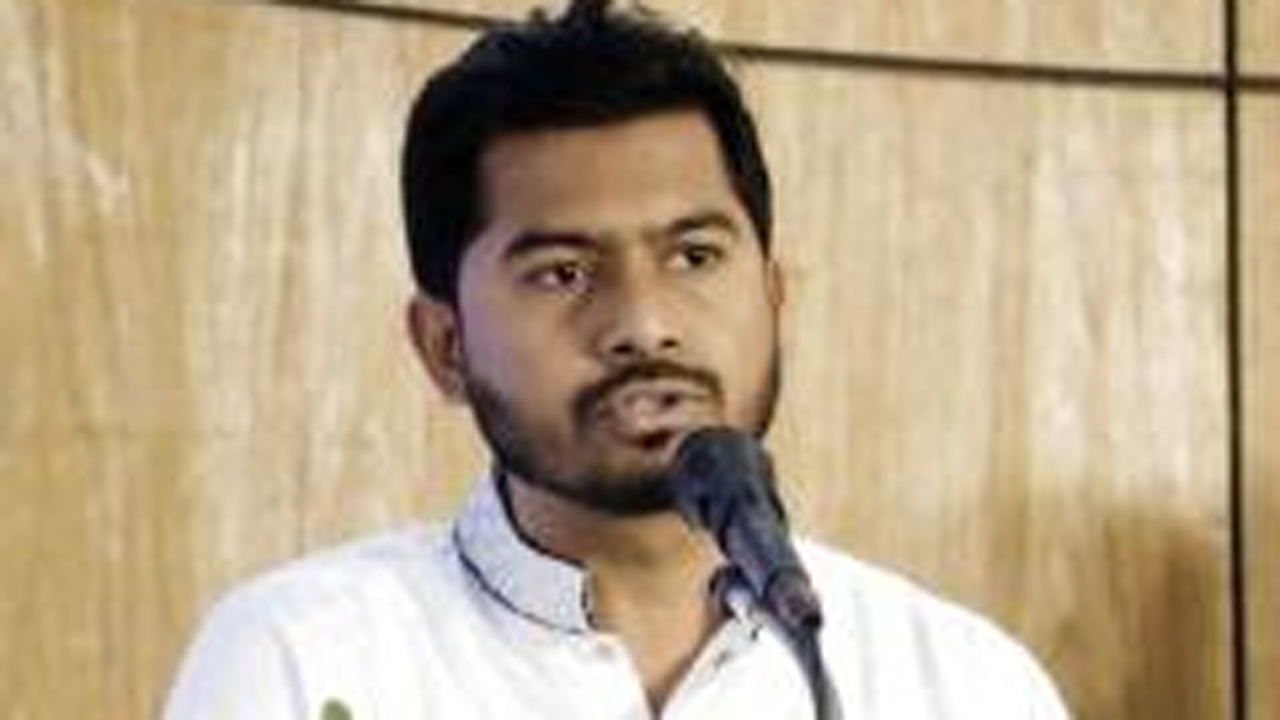 গণঅধিকার পরিষদের সভাপতি নুরুল হক নুর