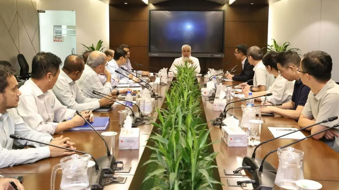 ঢাকা-আশুলিয়া এলিভেটেড এক্সপ্রেসওয়ে প্রকল্পের সার্বিক অগ্রগতি, বাস্তবায়ন চ্যালেঞ্জ ও ভবিষ্যৎ কর্মপরিকল্পনা নিয়ে অনুষ্ঠিত পর্যালোচনা সভা
