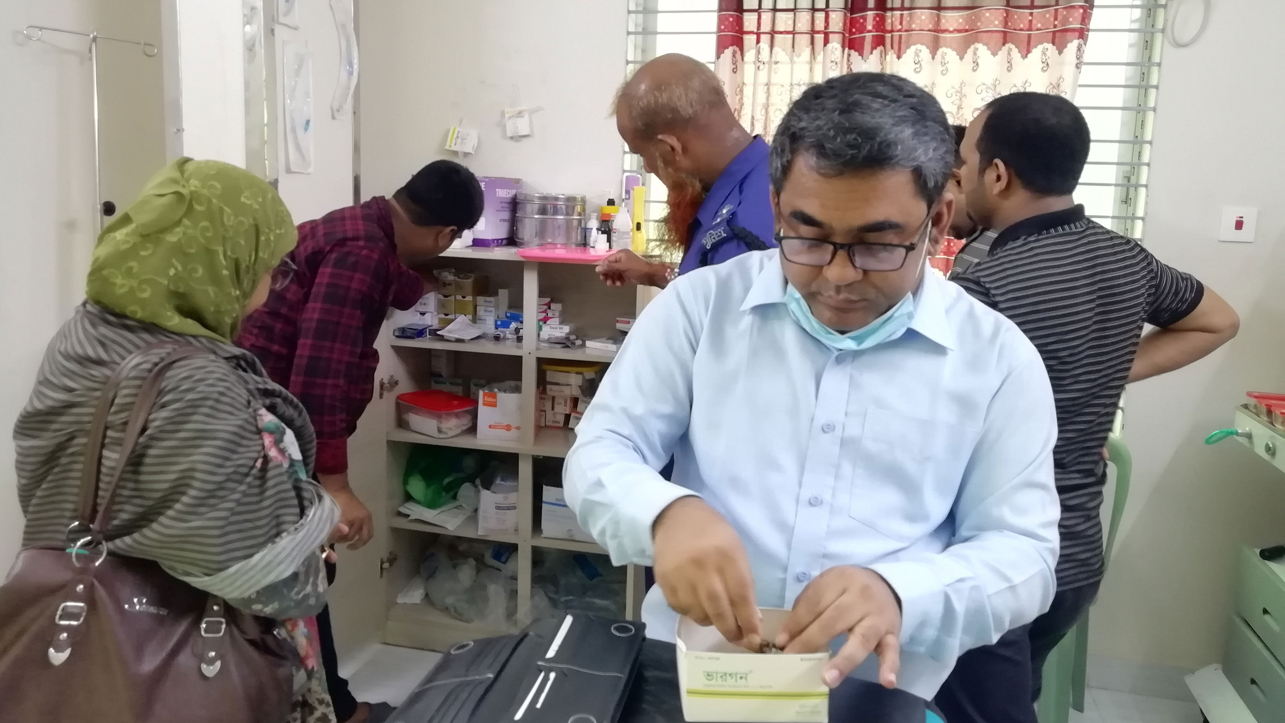 চুয়াডাঙ্গায় ২ ডায়াগনস্টিক সেন্টারকে ৬০ হাজার টাকা জরিমানা