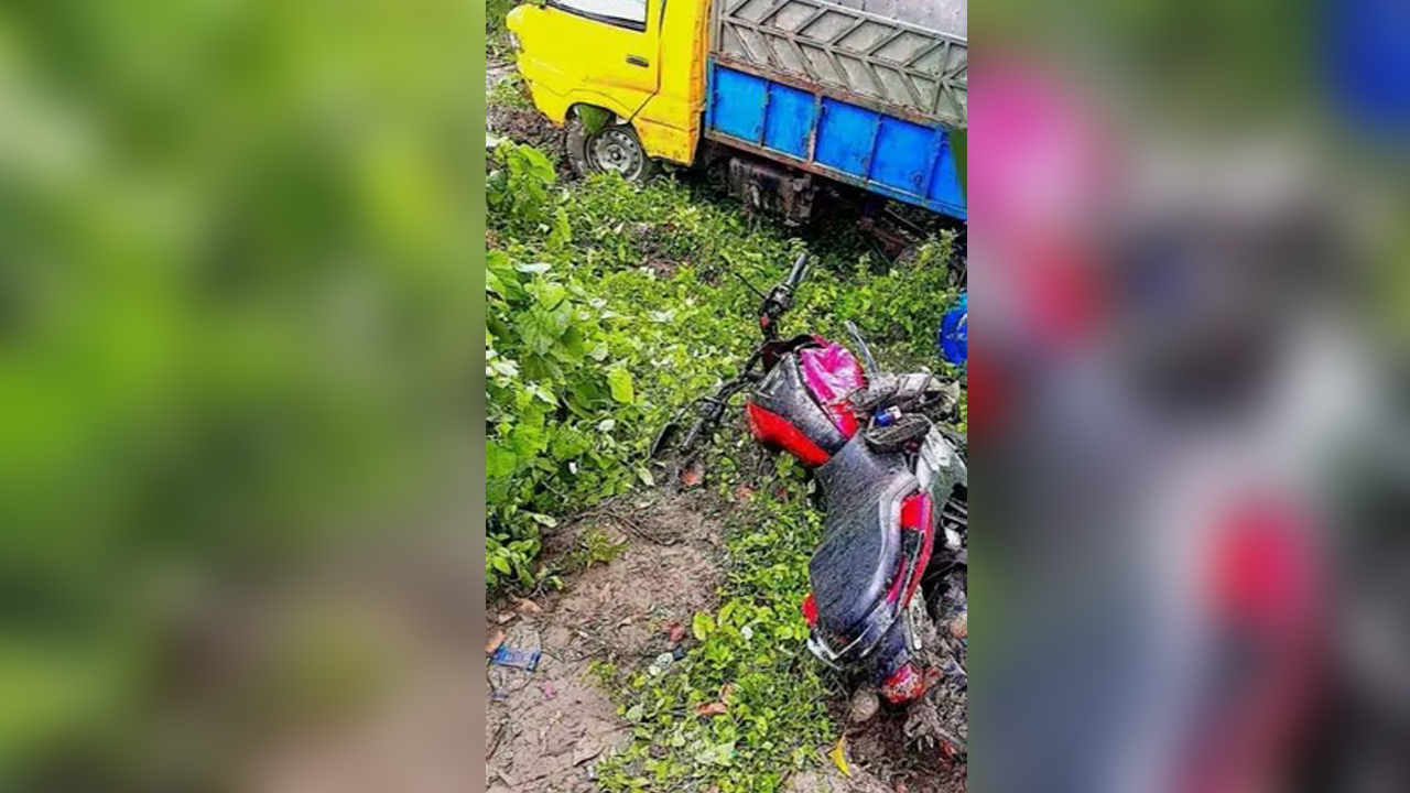 পিকআপ-মোটরসাইকেল সংঘর্ষে ব্যবসায়ী নিহত হয়েছেন