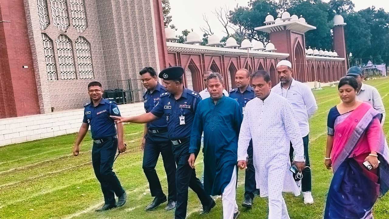ঈদের নামাজের মাঠ পরিদর্শনে দিনাজপুর সদর আসনের সংসদ সদস্য, জেলা প্রশাসক ও পুলিশ সুপার
