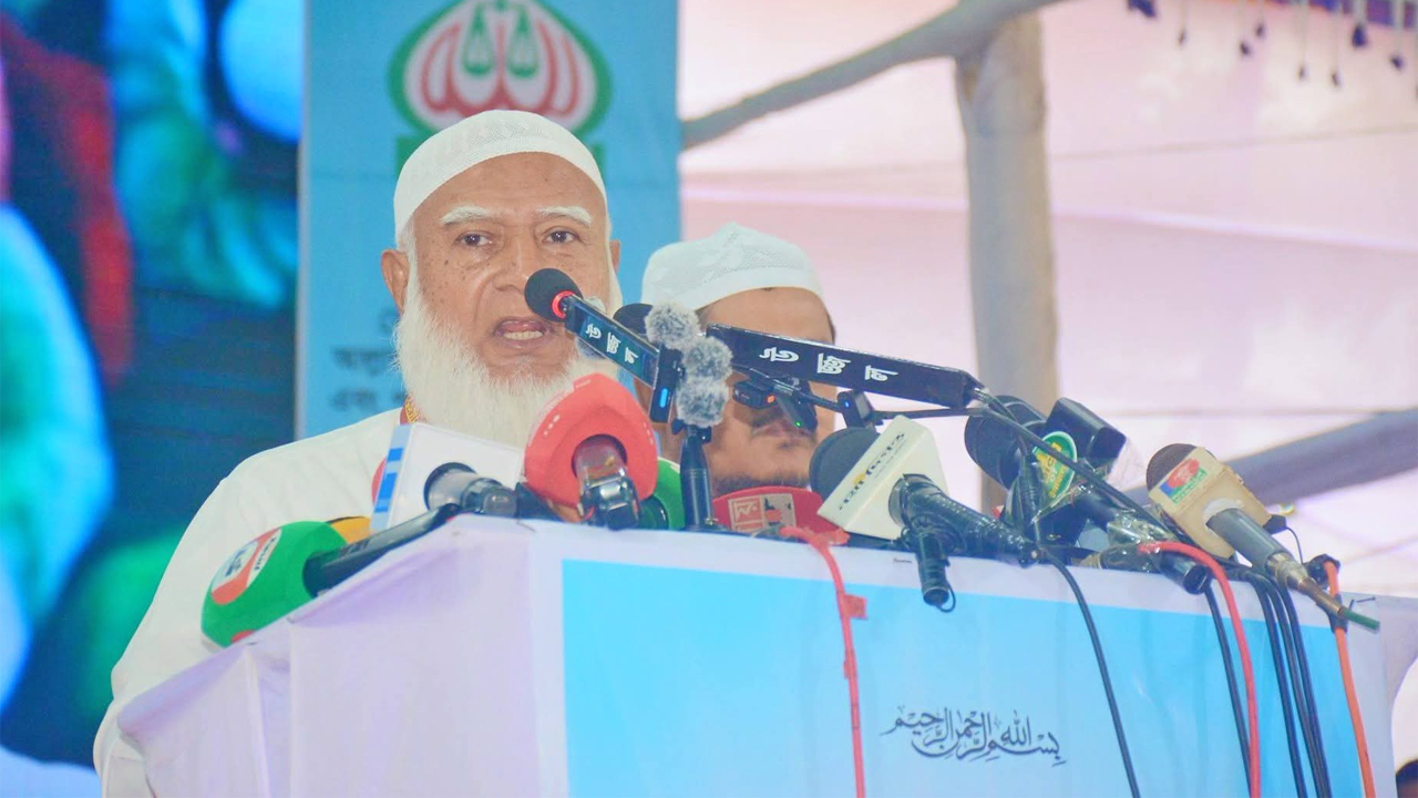 বাংলাদেশ জামায়াতে ইসলামীর আমির ডা. শফিকুর রহমান