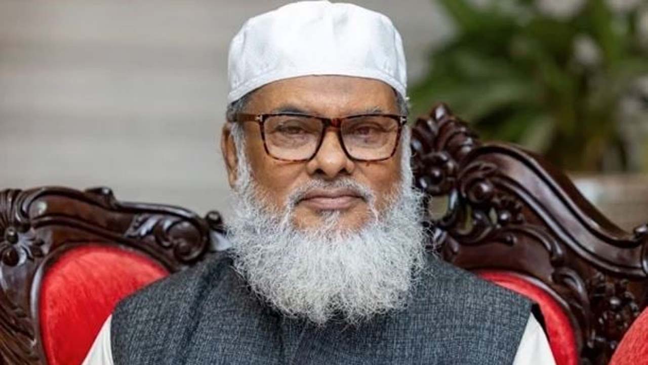 অন্তর্বর্তীকালীন সরকারের ধর্ম উপদেষ্টা ড. আ ফ ম খালিদ হোসেন