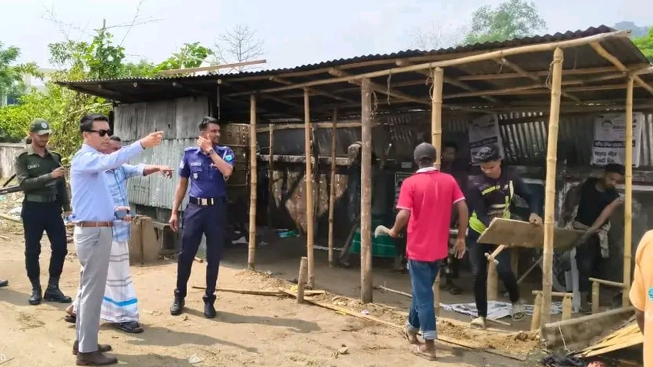 দোয়ারাবাজারে উচ্ছেদ অভিযান