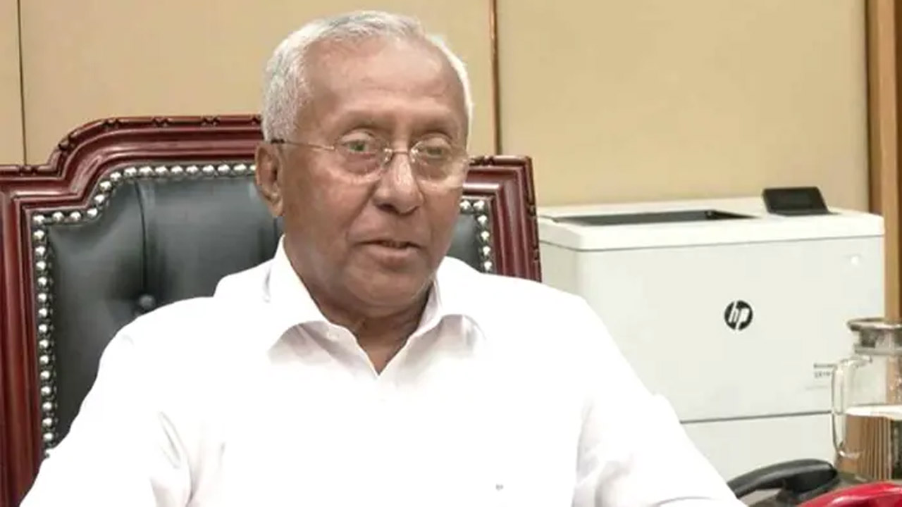 ইসির সিনিয়র সচিব আখতার আহমেদ