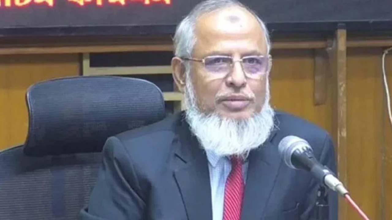 নির্বাচন কমিশনার (ইসি) মো: আনোয়ারুল ইসলাম সরকার