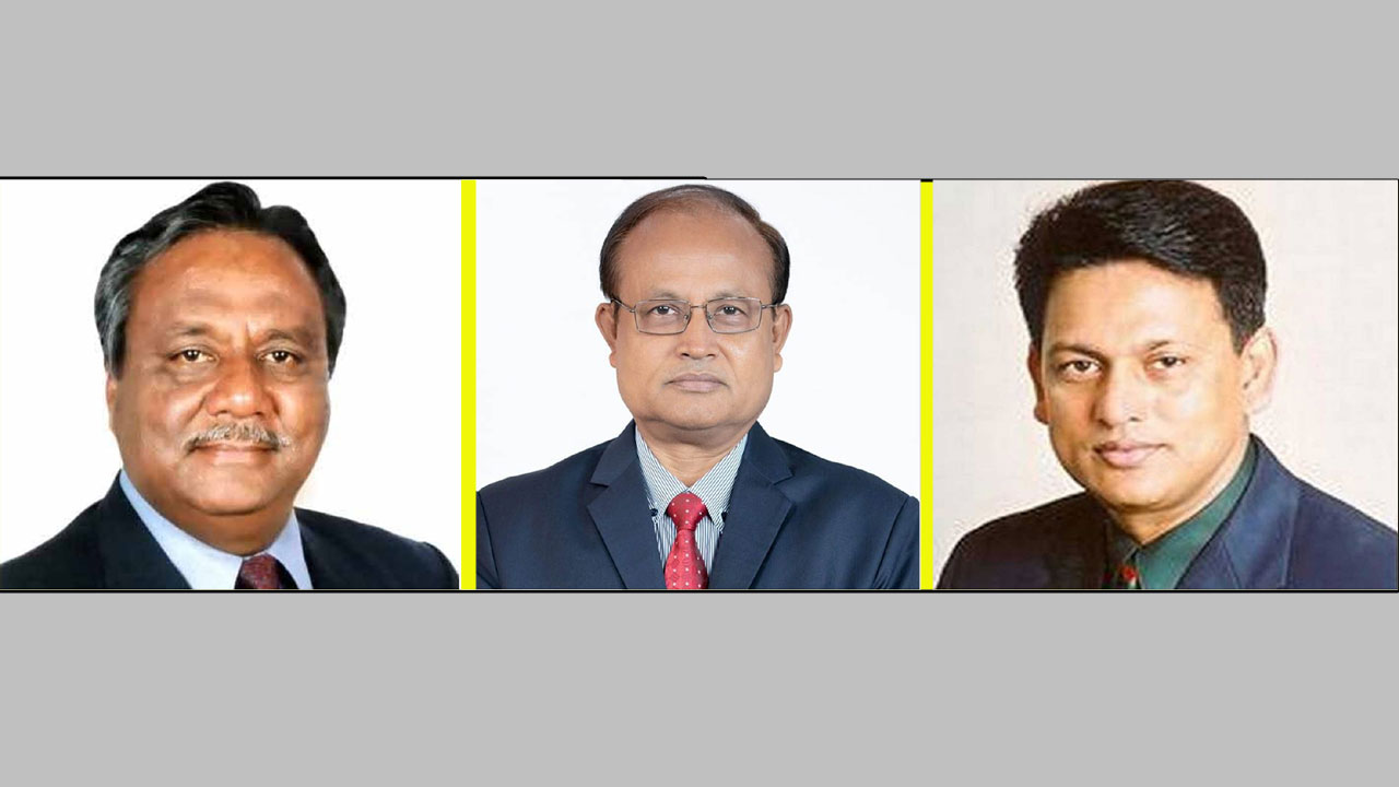 (বাঁ দিক থেকে) ওসমান ফারুক, ওবায়দুল ইসলাম ও এহছানুল হক মিলন