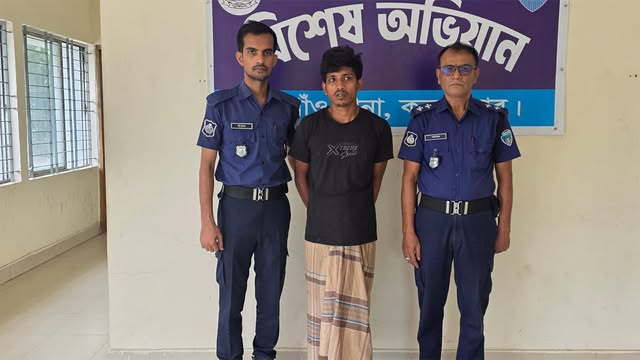 গ্রেফতার গরু পাচারকারী