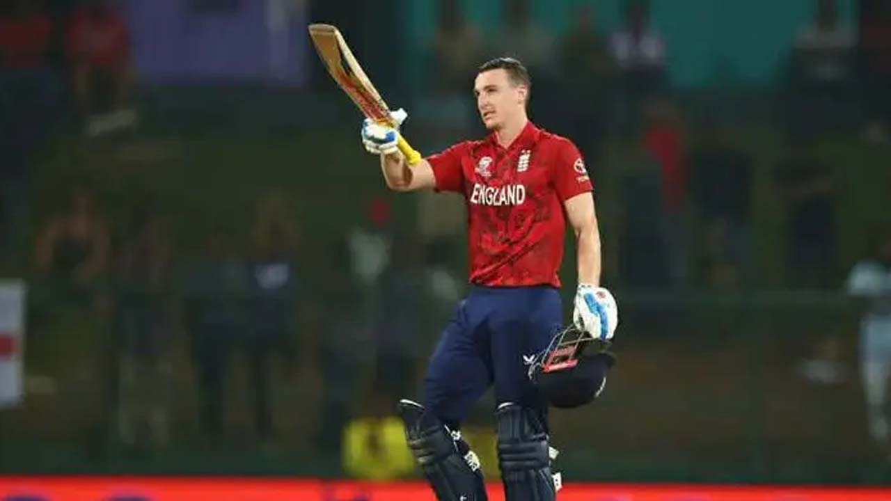 পাল্লেকেলেতে উত্তেজনাকর এক ম্যাচে পাকিস্তানকে ২ উইকেটে হারাল ইংলিশরা