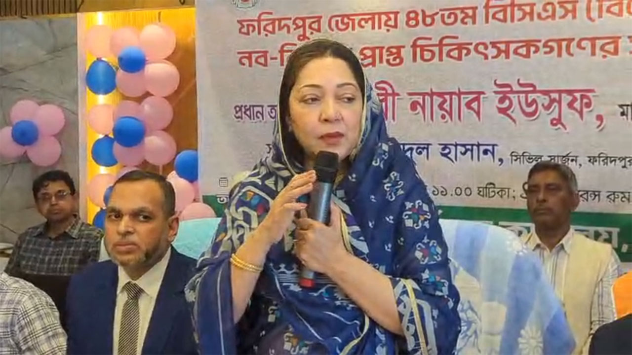 বক্তব্য রাখছেন নবনির্বাচিত সংসদ সদস্য চৌধুরী নায়াব ইউসুফ