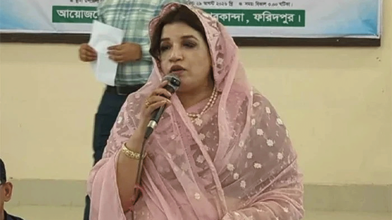 বক্তব্য রাখছেন পররাষ্ট্র প্রতিমন্ত্রী শামা ওবায়েদ ইসলাম