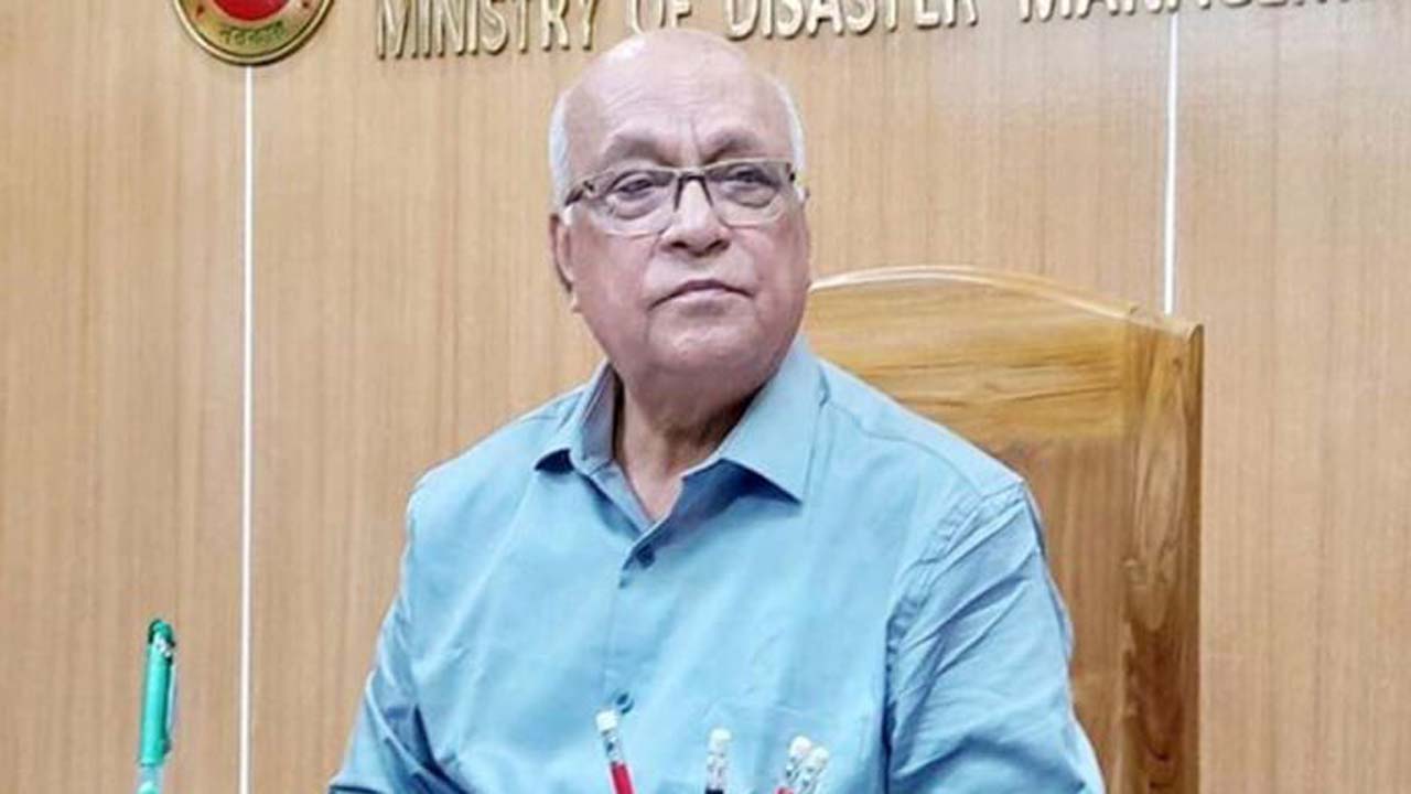 উপদেষ্টা ফারুক ই আজম