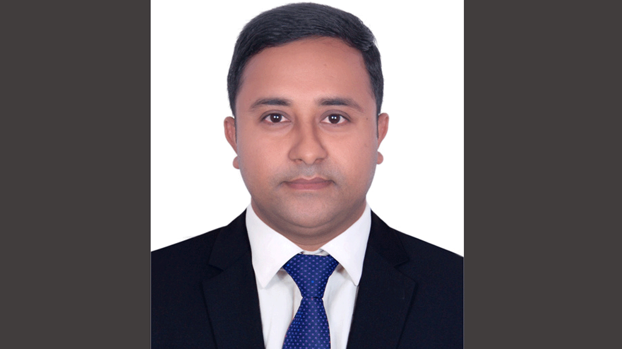 ইউএনও মো: শাহিদুল ইসলাম