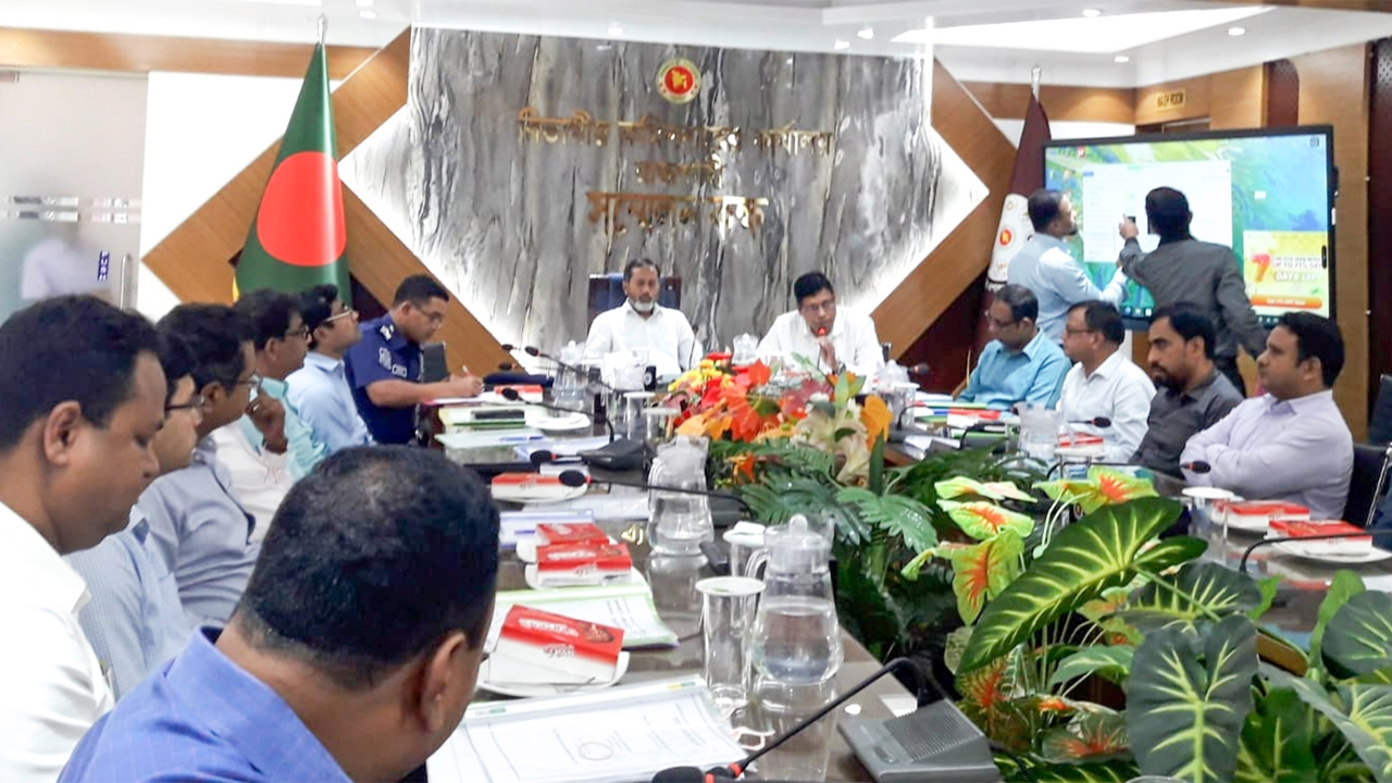 সমন্বয় সভায় অংশগ্রহণকারীরা
