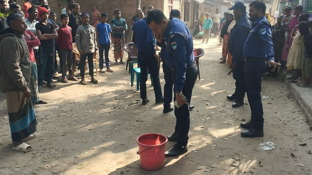 ককটেল সদৃশ বস্তু উদ্ধার