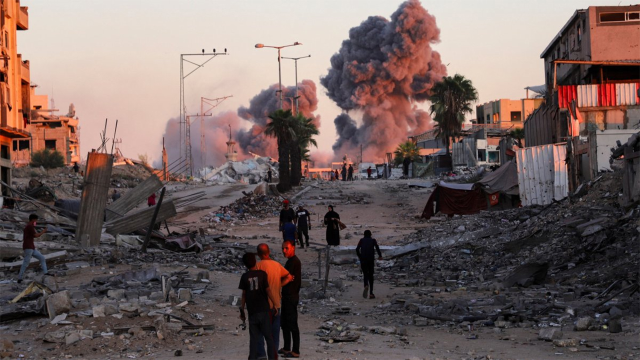 যুদ্ধবিধ্বস্ত গাজা