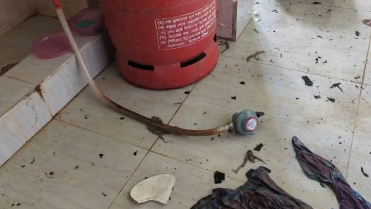 গাজীপুরে সিলিন্ডার বিস্ফোরণে এক পরিবারের তিনজনেরই মৃত্যু হলো