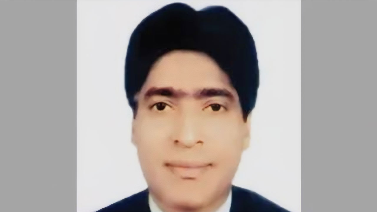 স্বতন্ত্র প্রার্থী লুৎফর রহমান খান আজাদ