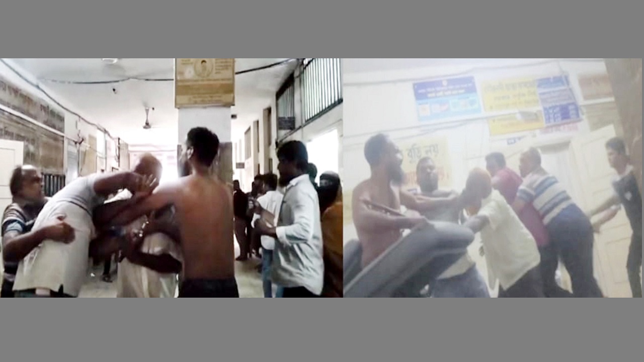 গৌরনদীতে হাসপাতালের ভেতরে অ্যাম্বুলেন্স চালকদের সংঘর্ষ, আহত ৭