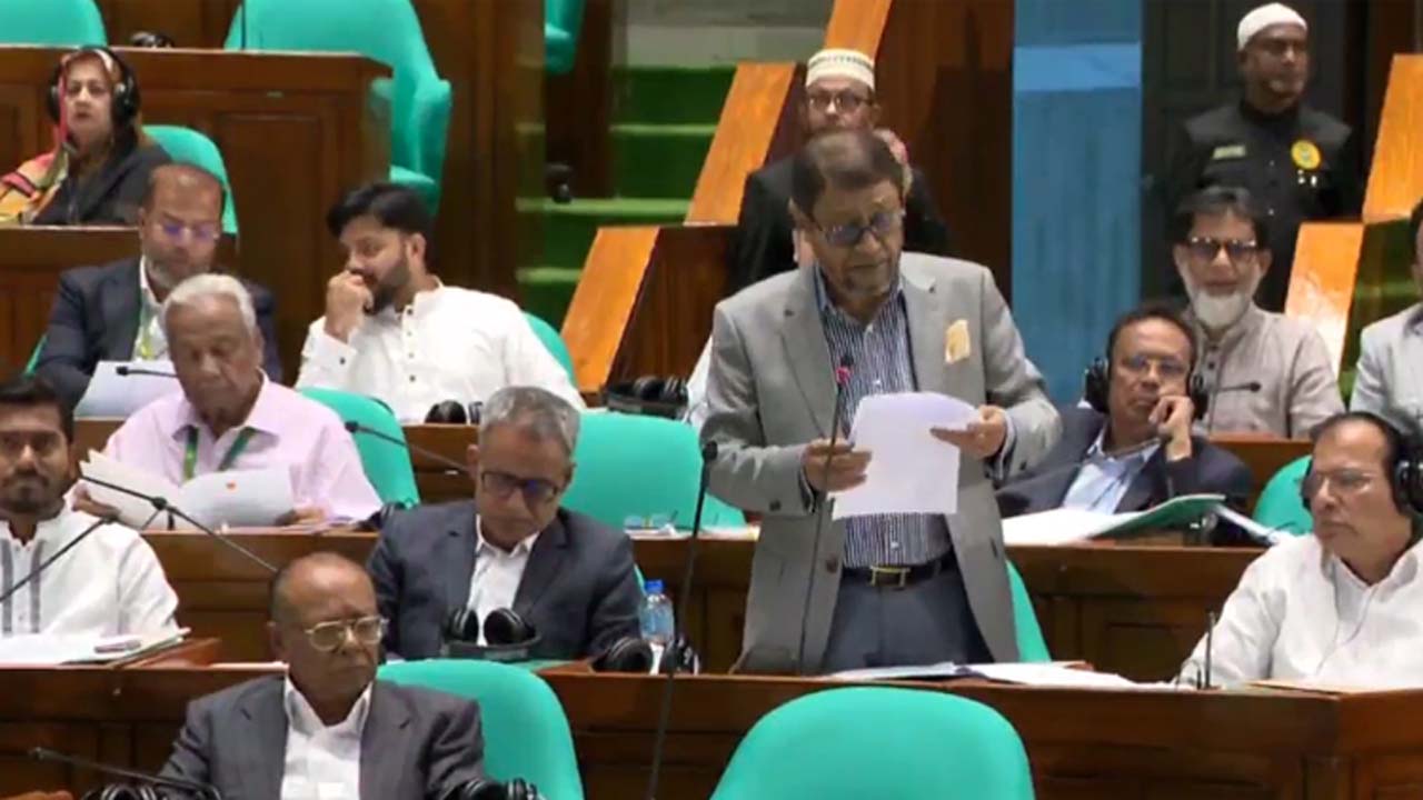 স্বাস্থ্যমন্ত্রী সরদার মো: সাখাওয়াত হোসেন