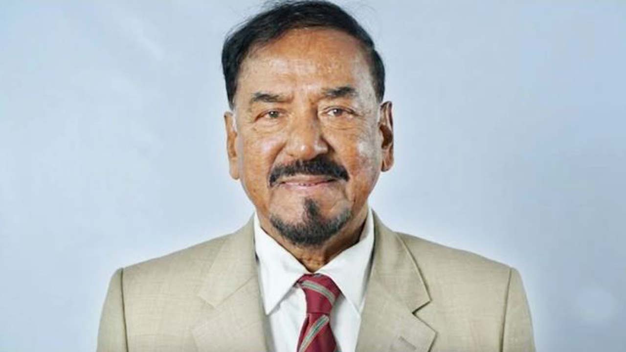 জাতীয় সংসদের স্পিকার হাফিজ উদ্দিন আহমদ